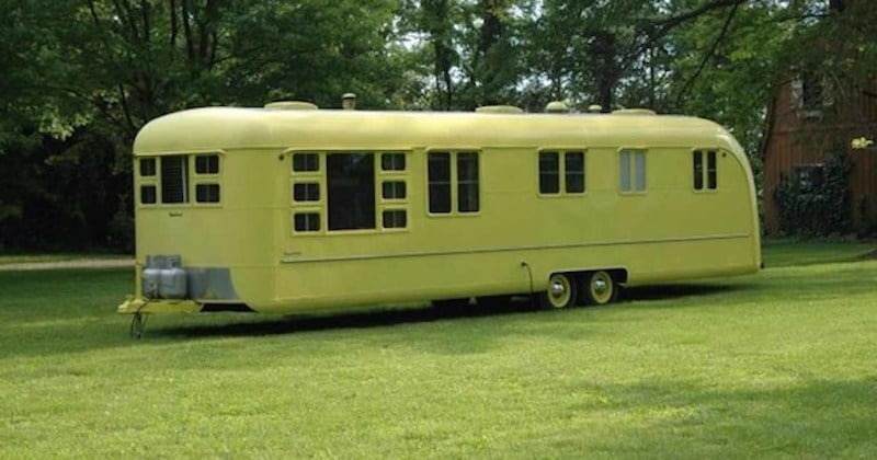 This Looks Like An Ordinary Caravan Until You Take A Look Inside